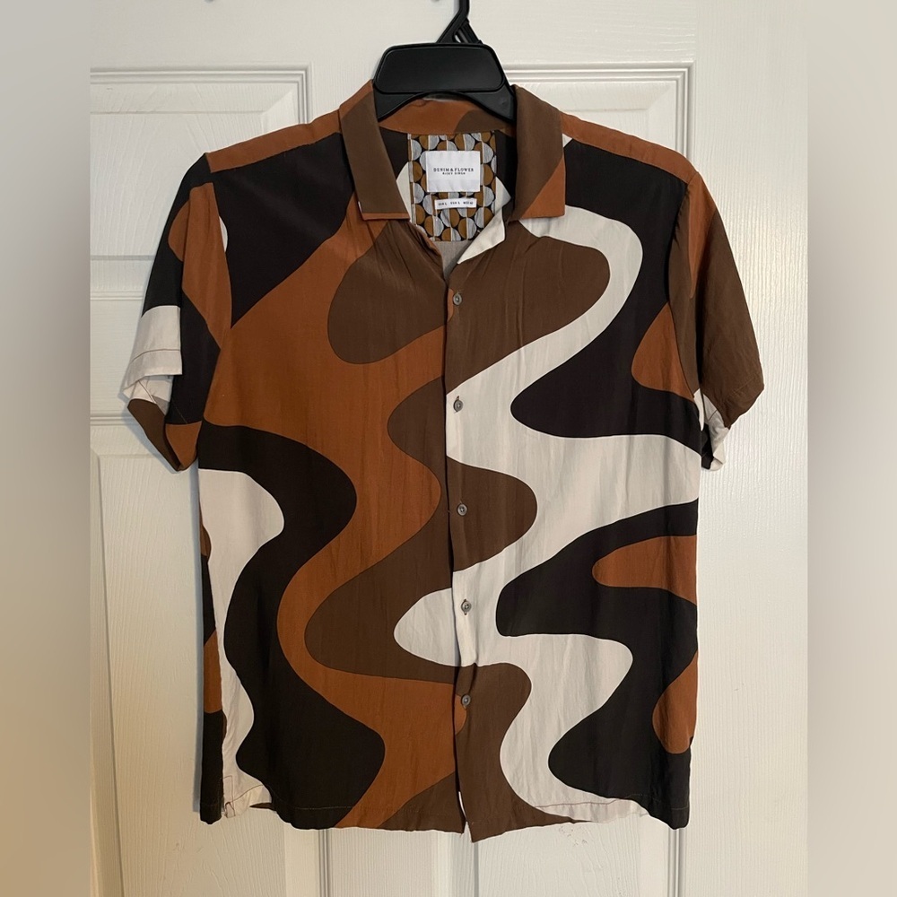Denim & Flower Brown and Black Wave Pattern Shirt Groovy size Large